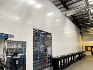 Industrial Factory Partition Curtains with Clear PVC Access Doors